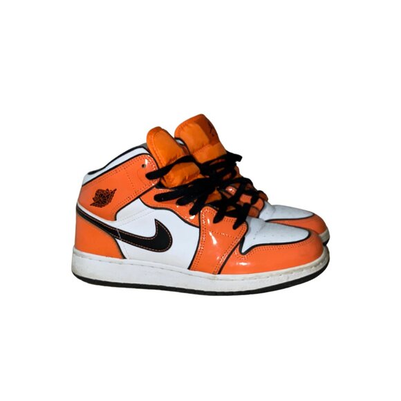 Air Jordan 1 Mid SE "Turf Orange" Women's Size 7 - Picture 2 of 4